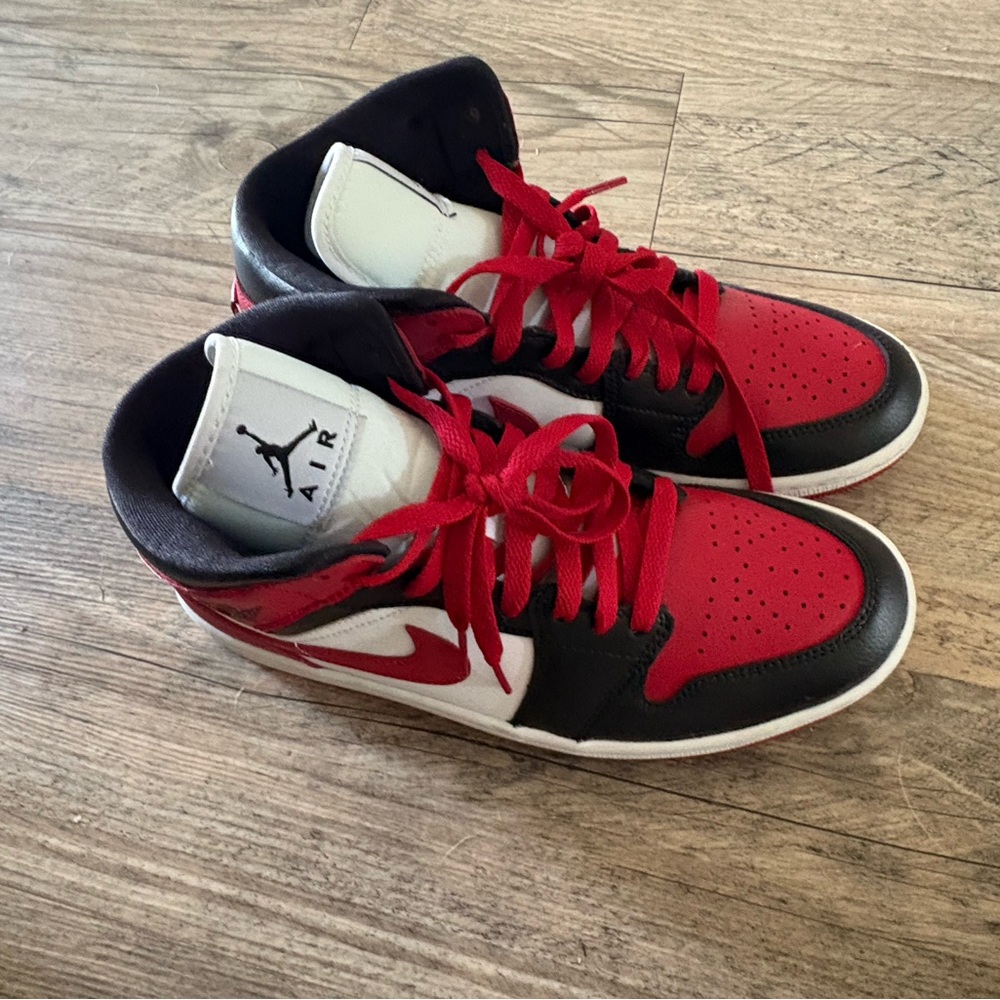 Nike air Jordans $40 a pair $120 for all!! - Picture 7 of 9